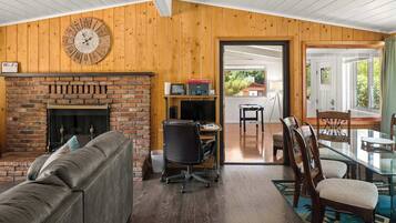 Televisión y oficina