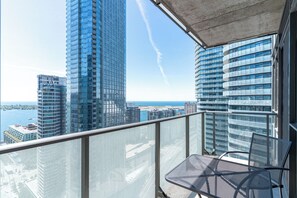 Deluxe Condo, Balcony | Terrace/patio - Maple Leaf Square Executive Suites (Toronto)