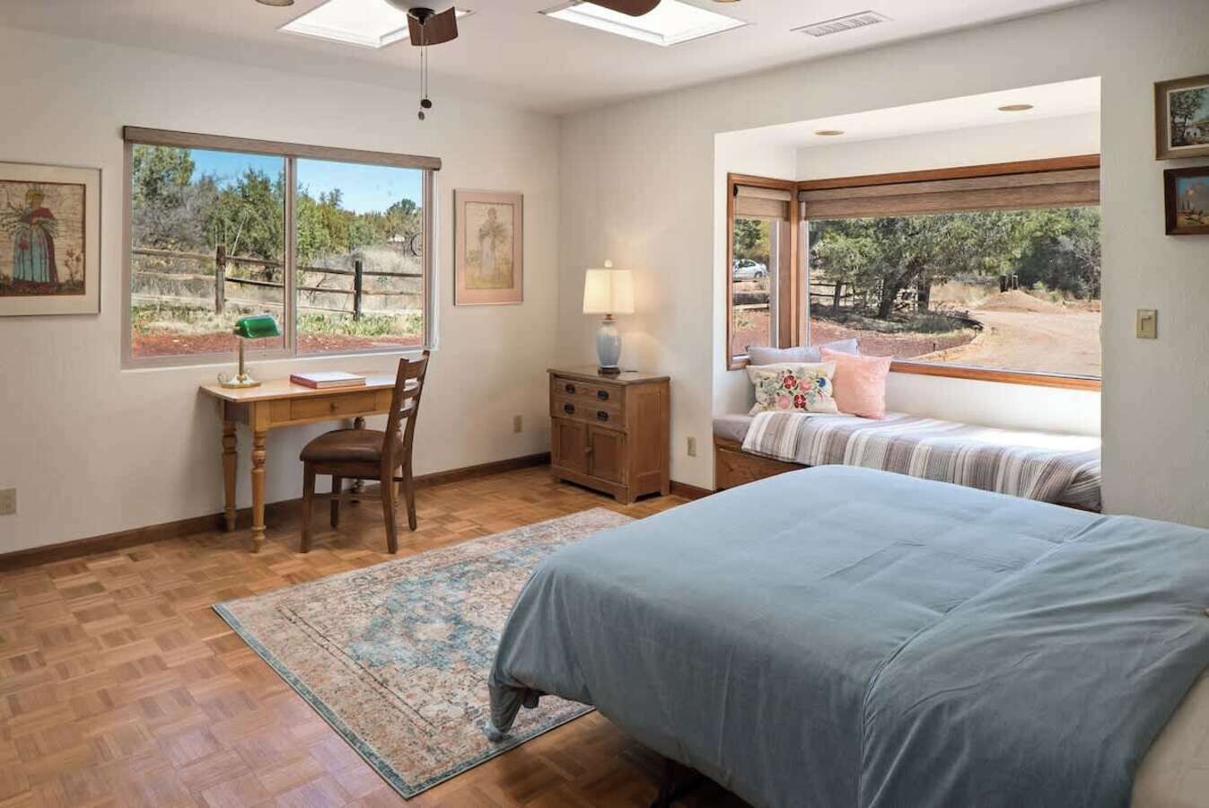 3 bedrooms, desk, travel crib, free WiFi