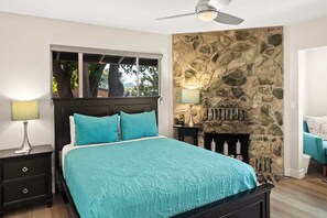 3 bedrooms, iron/ironing board, travel crib, WiFi