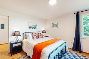 2 chambres, fer et planche à repasser, accès Internet, draps fournis