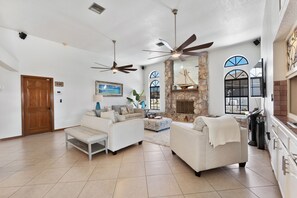 Smart TV, fireplace, video games, DVD player