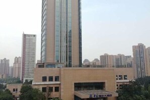 Unclassified image, 5 of 40, button - Rui'er Hotel (Chongqing)