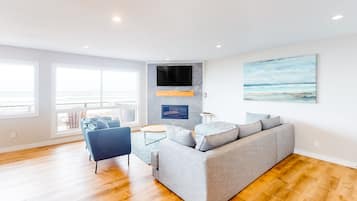 Televisión, chimenea y tenis de mesa