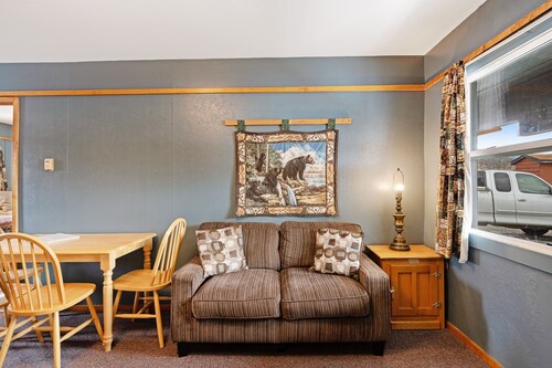 Foothills Lodge 7 - South Fork