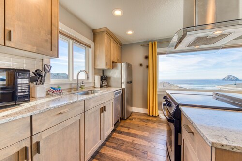 Oceanside Inn #6 - Upstairs Unit