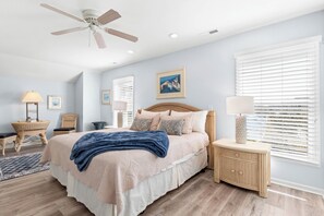 4 bedrooms, iron/ironing board, free WiFi, bed sheets