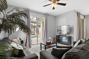 Villa | 4 bedrooms - Spacious 4BR Townhome With Pool at Storey Lake (Kissimmee)