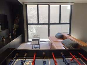 Studio Deluxe | Salle de jeux