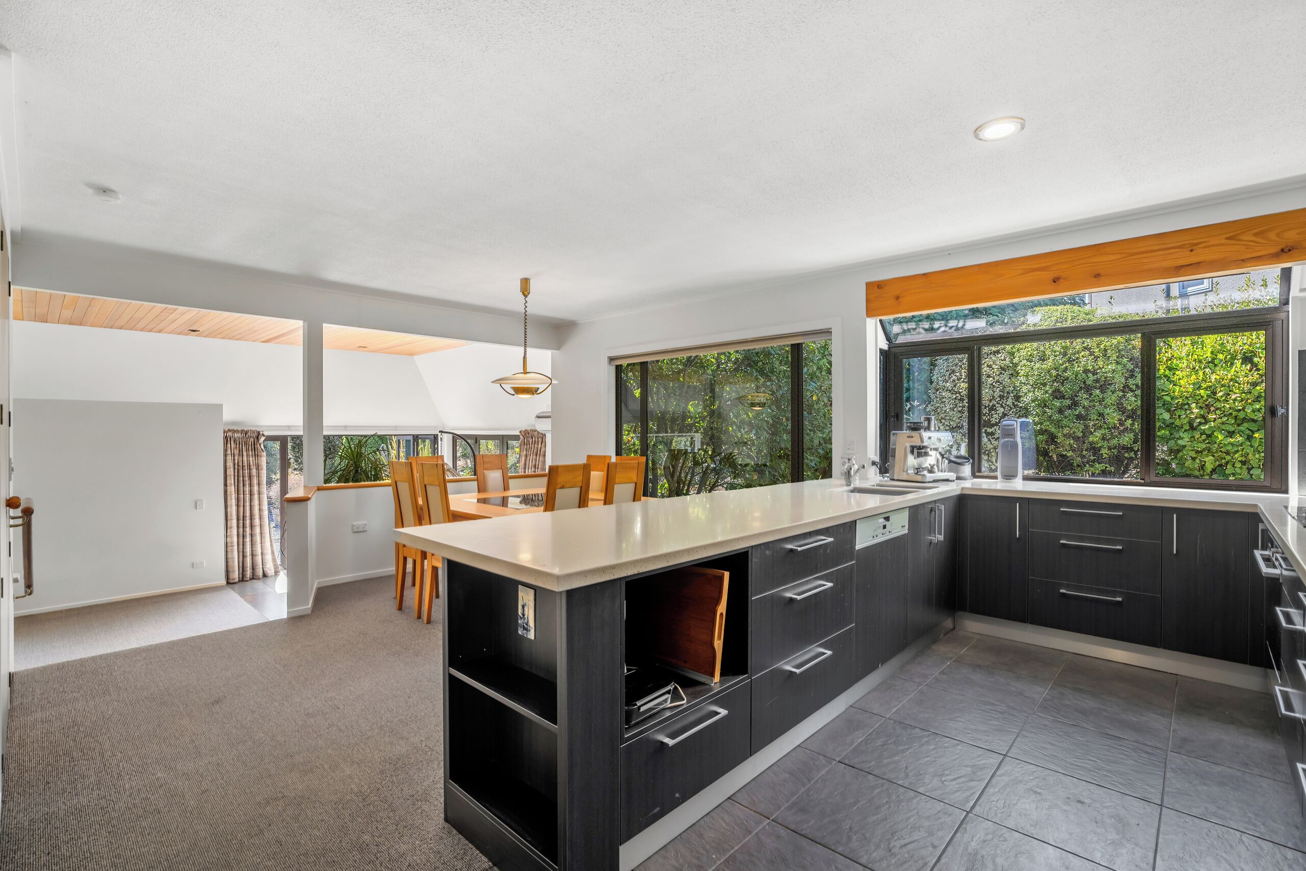 Fridge, microwave, dishwasher, coffee/tea maker