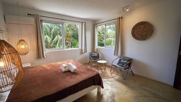 2 bedrooms, free WiFi, bed sheets