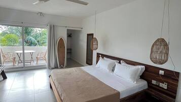 1 bedroom, WiFi (free), bed sheets