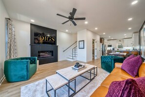 Smart TV, fireplace, video games, books