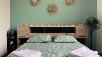 1 bedroom, iron/ironing board, WiFi, bed sheets