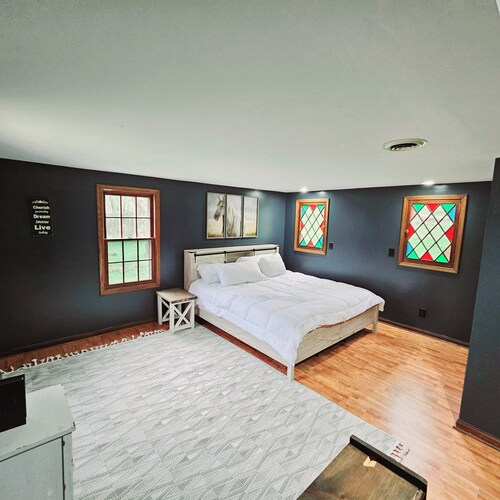 Charming 3-bedroom farmhouse with AC and WiFi in wonderful Athens