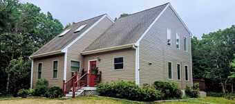Charming 4-bedroom house with AC and WiFi in beautiful Edgartown