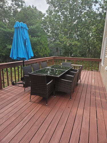 Charming 4-bedroom house with AC and WiFi in beautiful Edgartown