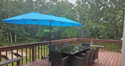 Charming 4-bedroom house with AC and WiFi in beautiful Edgartown