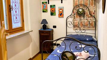 9 habitaciones, cuna de viaje, wifi y ropa de cama