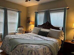 2 室のベッドルーム、デスク、アイロン / アイロン台、WiFi (無料)