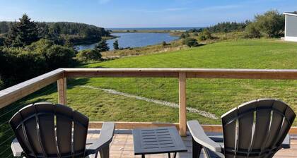 The Lookout - Executive Class, Accessible Mini Villa