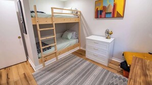3 sovrum, strykjärn/strykbräda, resesäng och wi-fi