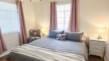 1 makuuhuone, silitysrauta/-lauta, vauvan matkasänky, Wi-Fi