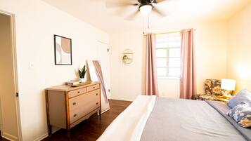 1 makuuhuone, silitysrauta/-lauta, vauvan matkasänky, Wi-Fi