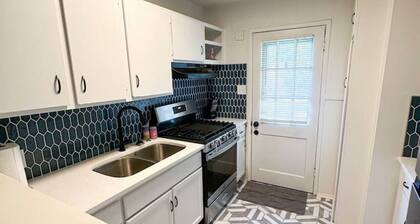 Downtown Digs with King Bed