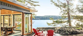 Kingfisher Cove Hideaway