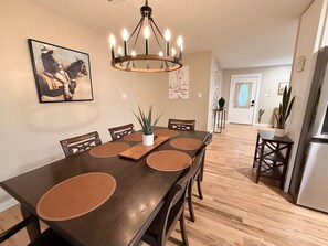 Dining - Casa Bonita Van Vleck, Pet Friendly (Van Vleck)