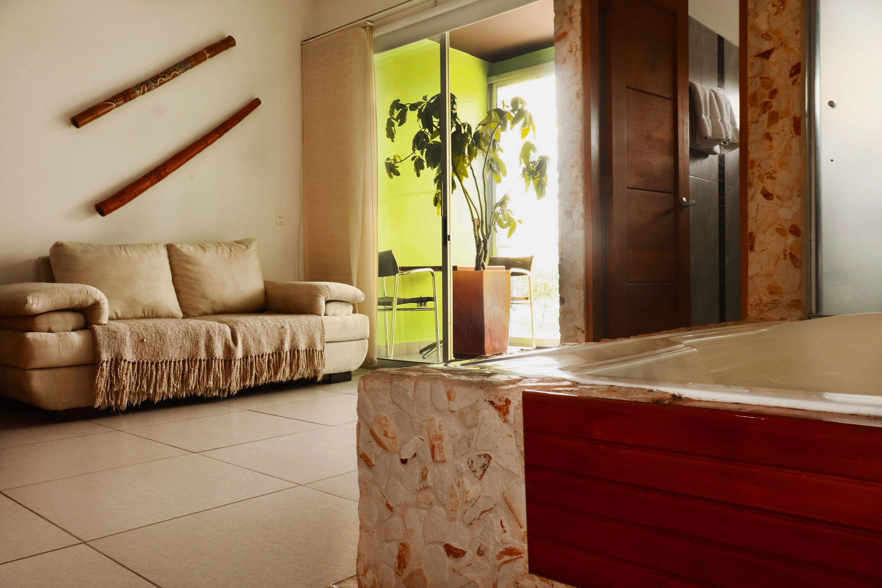 Deluxe Room | Individually decorated, blackout drapes, free WiFi, bed sheets