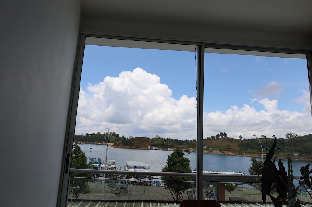 HOTEL PORTOBELO GUATAPE by null