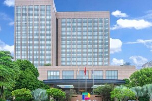 Exterior - Zhongshan Daxin Hotel (Xiaolan Branch) (Zhongshan)