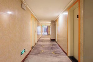 Uklassifisert bilde, 3 av 19, knapp