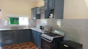 Microwave, oven, stovetop, coffee/tea maker