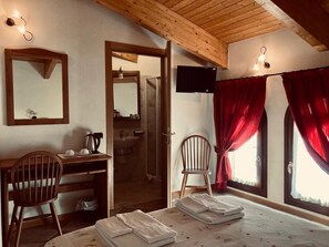 1 chambre, coffre-fort, lit de bébé portatif, accès au Wi-Fi (inclus)