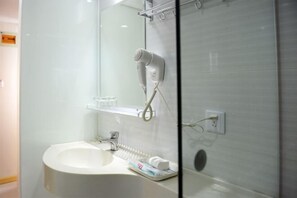 Interior - Qingzhu · Pujiang Collection Hotel (Shanghai International Resort Area) (Shanghai)