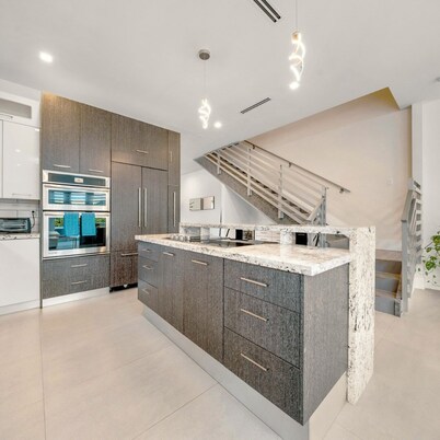 Villa Solara Grove by Solu: Luxury, Gated, Free Parking