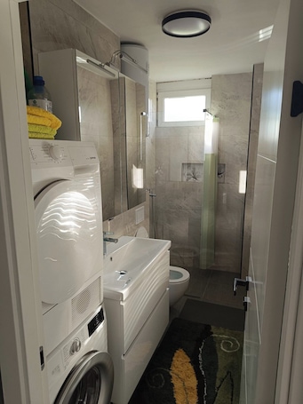 Hair dryer, towels, soap, toilet paper. Spacious 2 bedroom apartment in serene Sarajevo with AC, WiFi