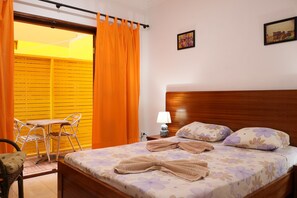 Basic Double Room | Free WiFi