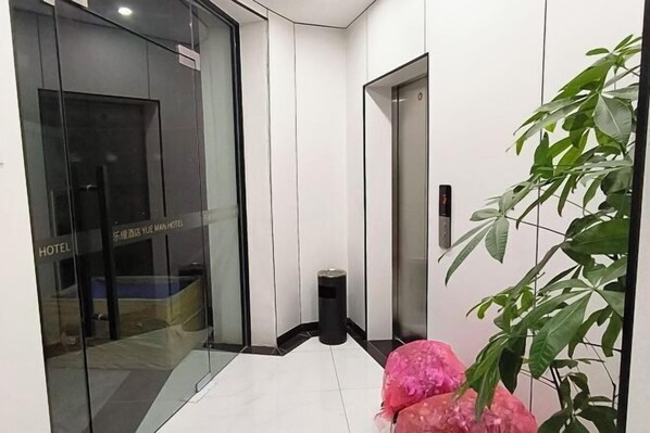 Interior - Lexus Hotel (Songjiang Ring Road) (Shanghai)