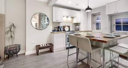 Magpie Cottage - North East Escapes