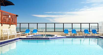 FANTASY ISLAND II BIKE WEEK 3-1 3-8 ‘25 7nts 2BD 2BA OCEANFRONT DAYTONA BEACH SH