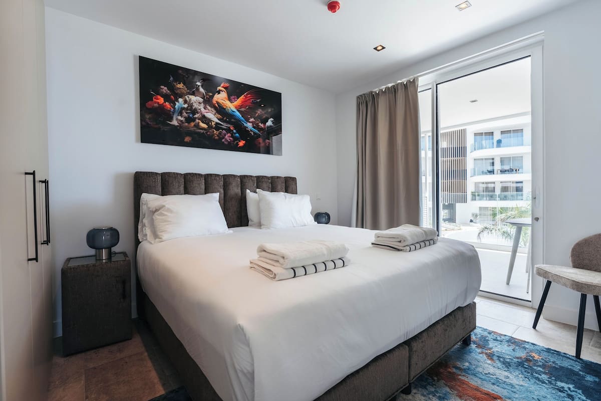Appartamento Luxury, 3 camere da letto | 3 camere, ferro/asse da stiro, Wi-Fi gratuito, lenzuola