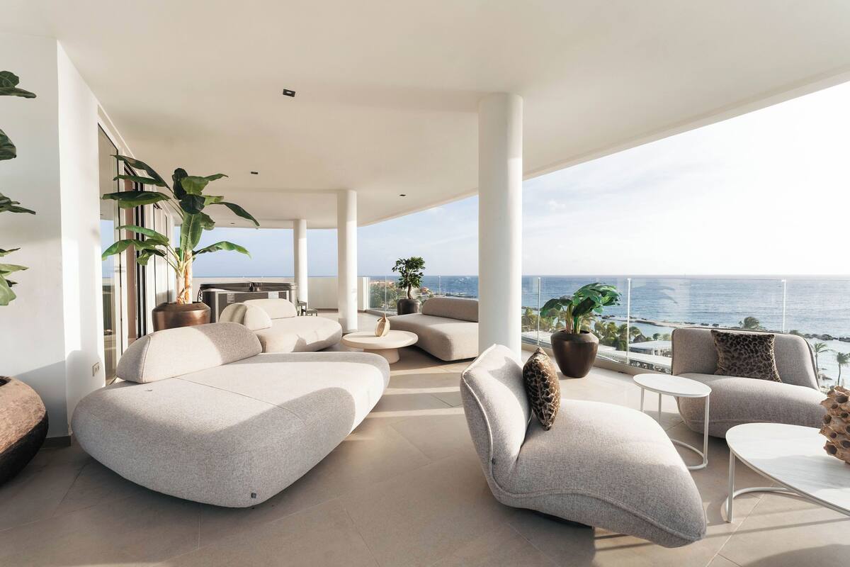 ONE Mambo 44 | Blick vom Balkon