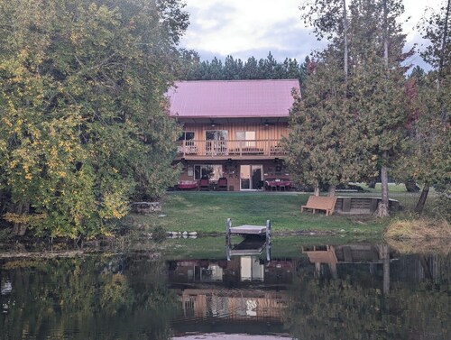 Cozy Cabin on Conroy Lake in Monticello, Maine