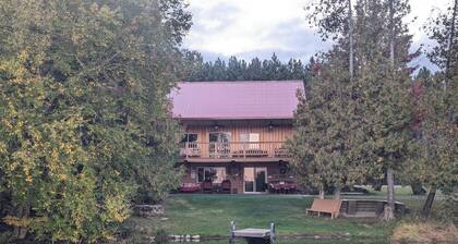 Cozy Cabin on Conroy Lake in Monticello, Maine