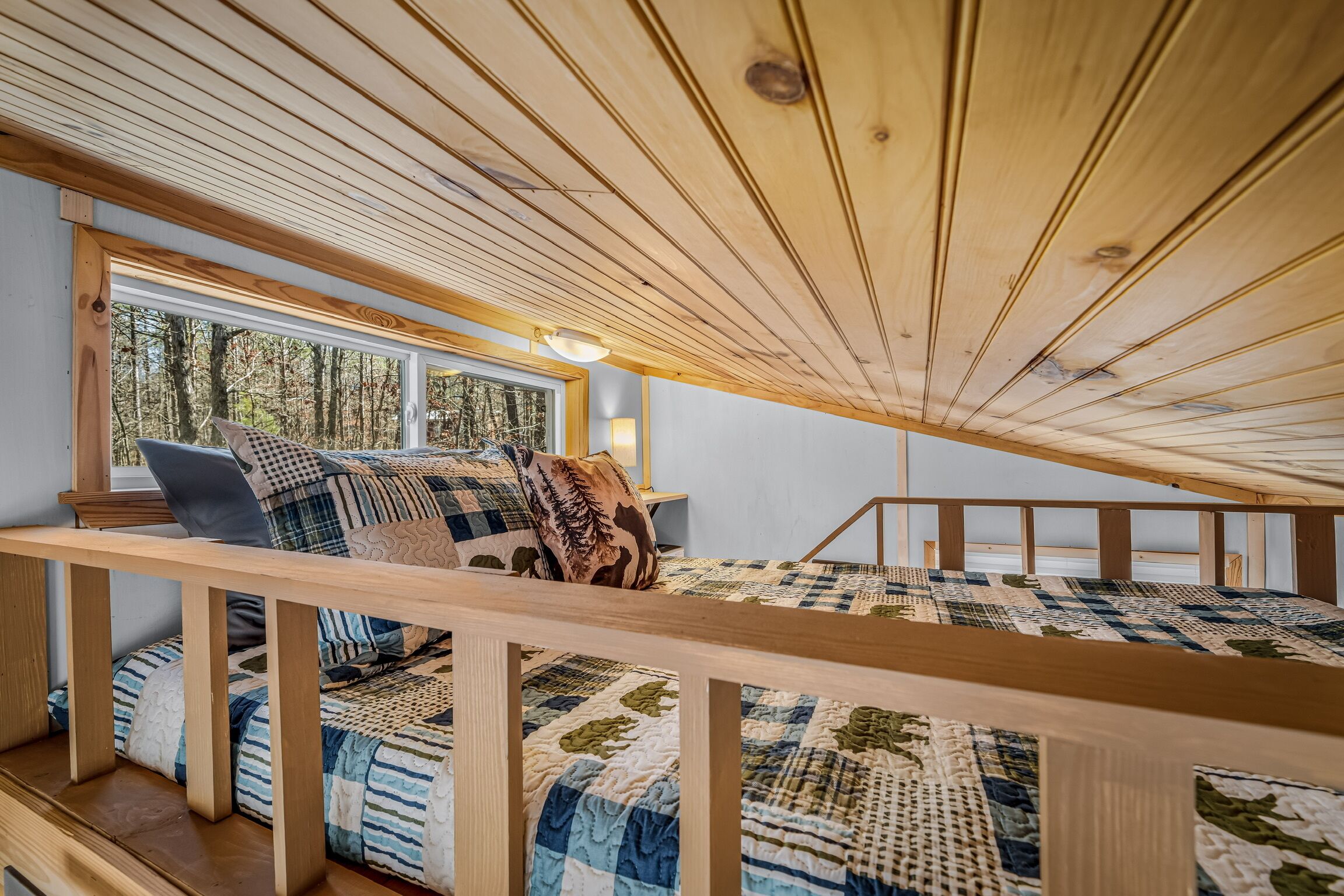 2 bedrooms, desk, free WiFi, bed sheets