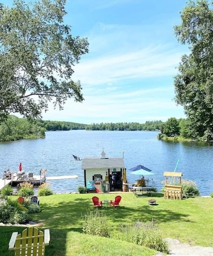 Pressey House Lakeside Bed & Breakfast